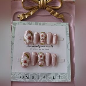 Pink Floral Press-On Nails Size XS Extra Small